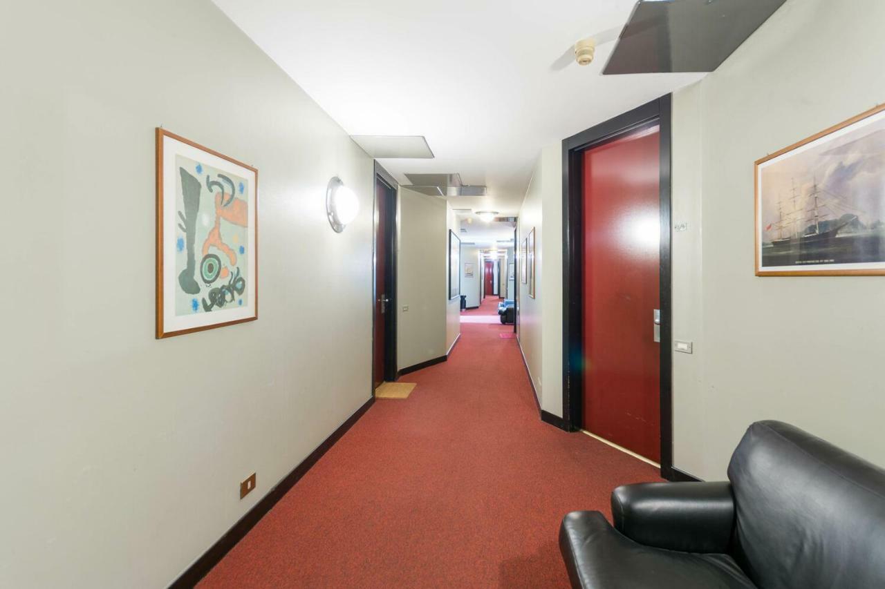Duomo Deluxe Room Милано Екстериор снимка